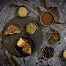 Load image into Gallery viewer, Grandvewe Gin Herbalist