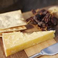 Load image into Gallery viewer, Pyengana Cheddar Truckle