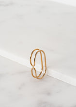 Load image into Gallery viewer, Ring 83 in Gold
