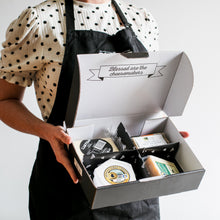 Load image into Gallery viewer, Australian Cheese with Wine &amp; Grazing Hamper
