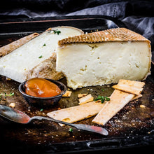 Load image into Gallery viewer, Grandvewe Primavera - Manchego Style
